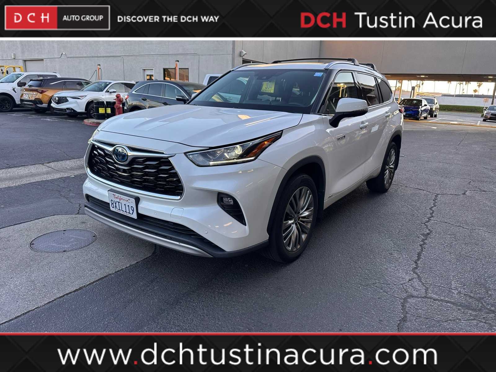 Thumbnail: 2021 Toyota Highlander - 1