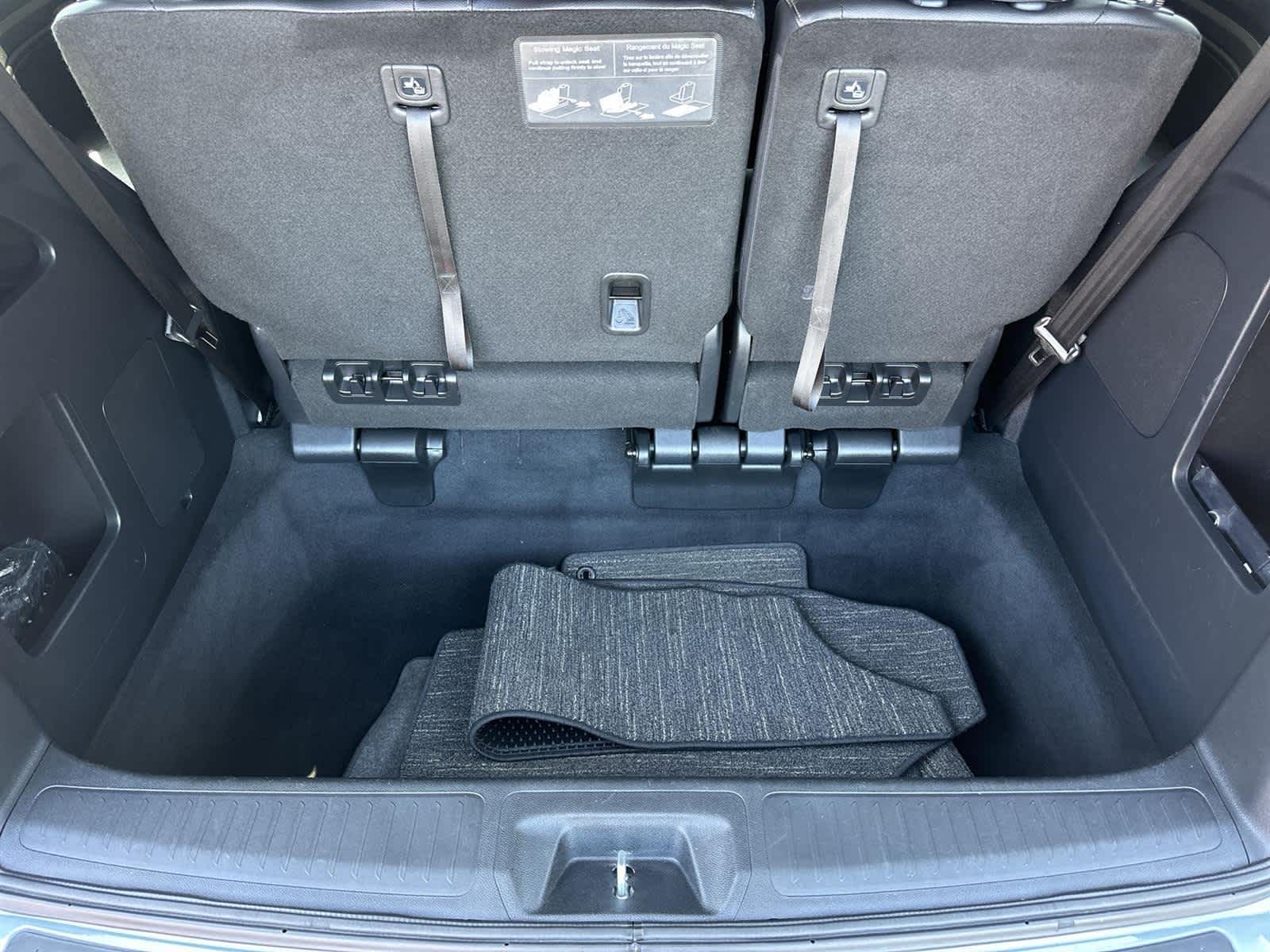 Thumbnail: 2023 Honda Odyssey - 20