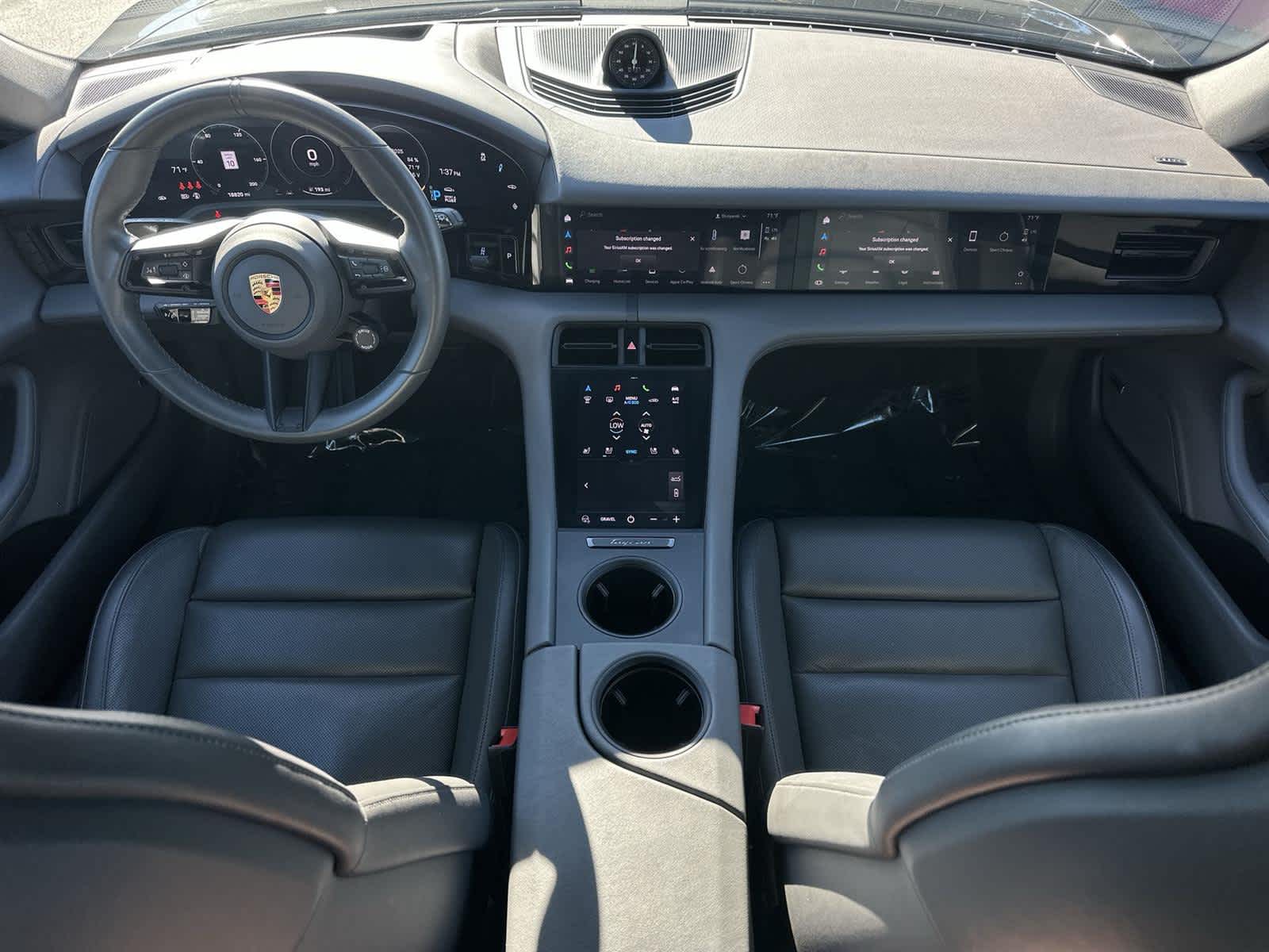 Thumbnail: 2023 Porsche Taycan - 10