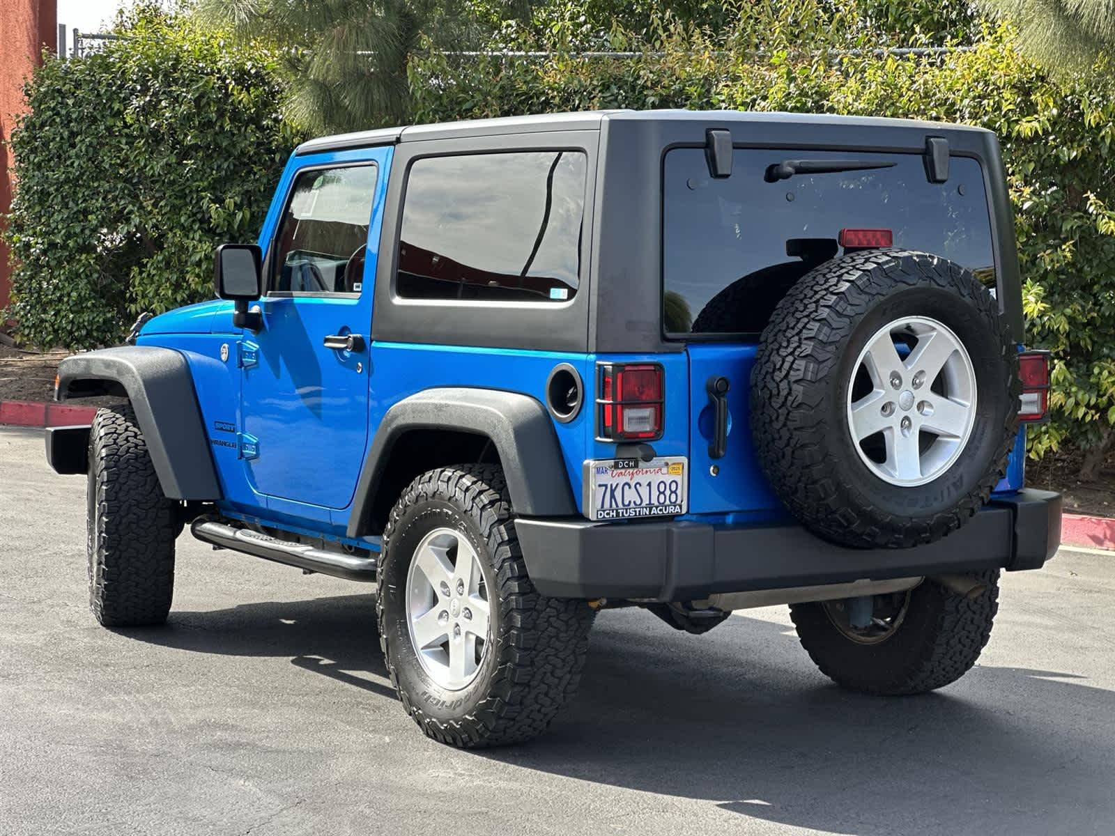 Thumbnail: 2015 Jeep Wrangler - 4