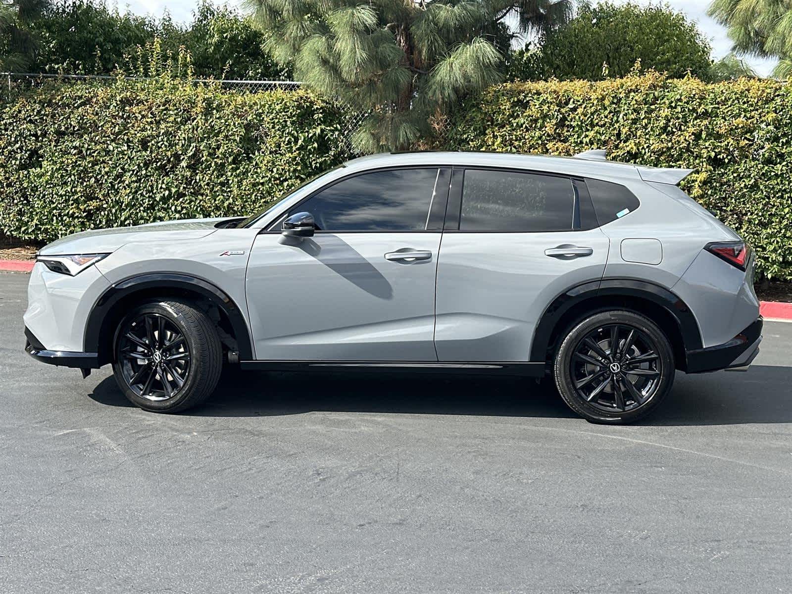 Thumbnail: 2025 Acura ADX - 3