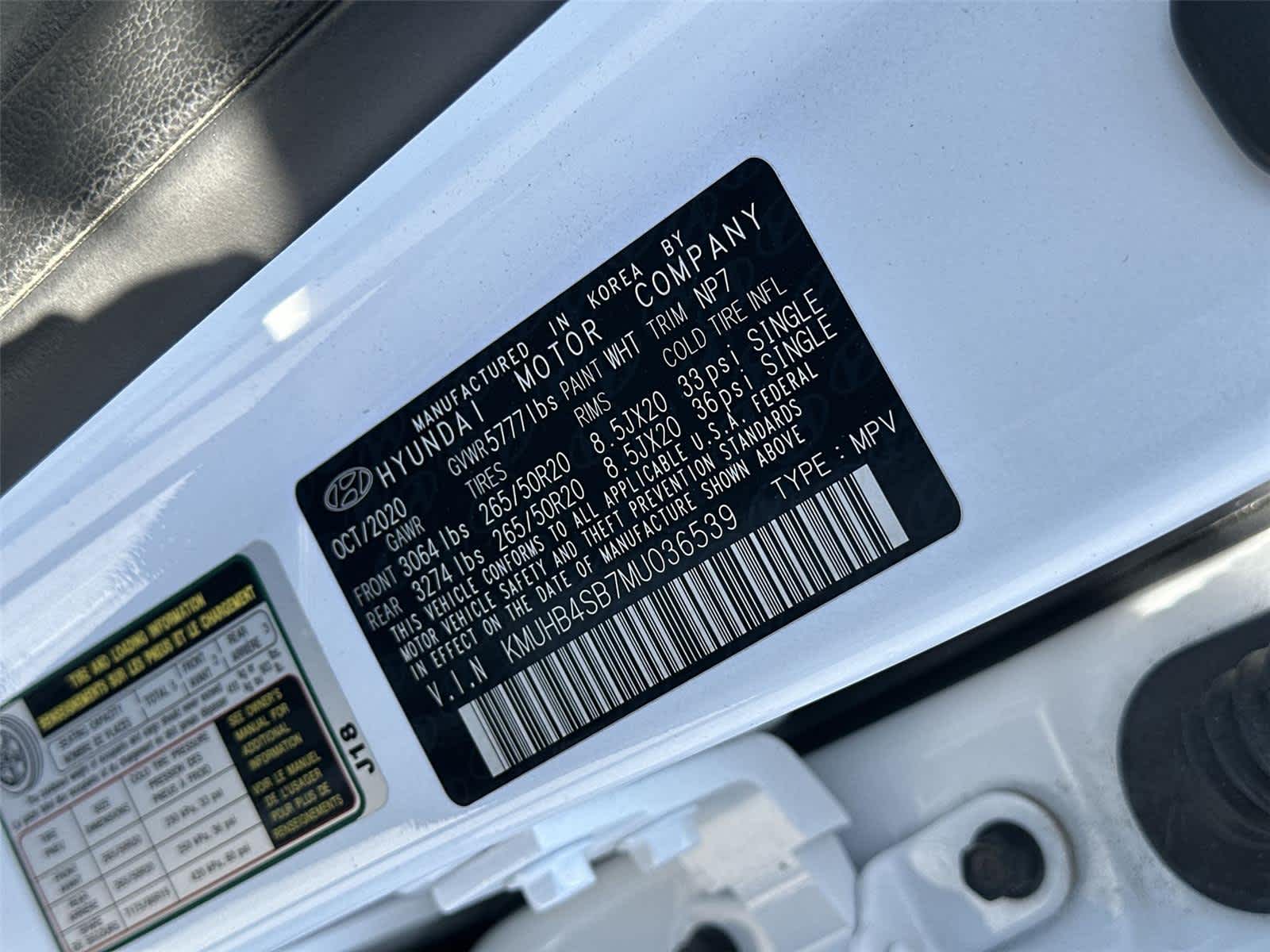 Thumbnail: 2021 Genesis GV80 - 22