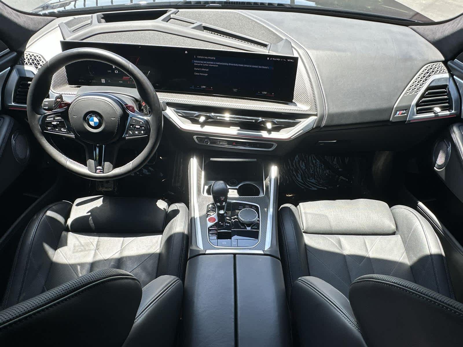Thumbnail: 2023 BMW XM - 10