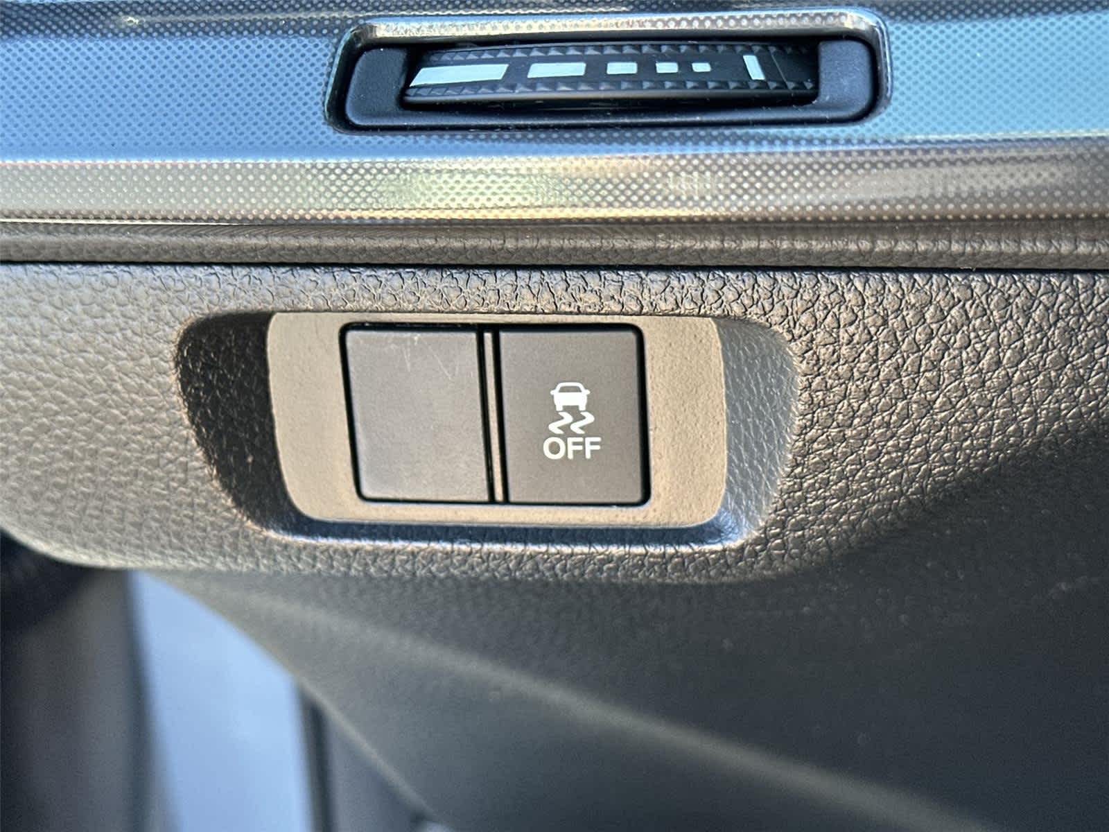 Thumbnail: 2026 Acura Integra - 31