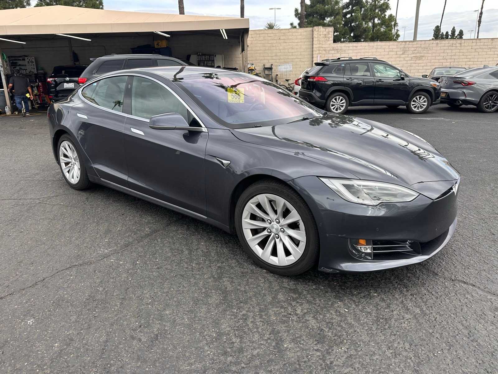 Thumbnail: 2017 Tesla Model S - 7