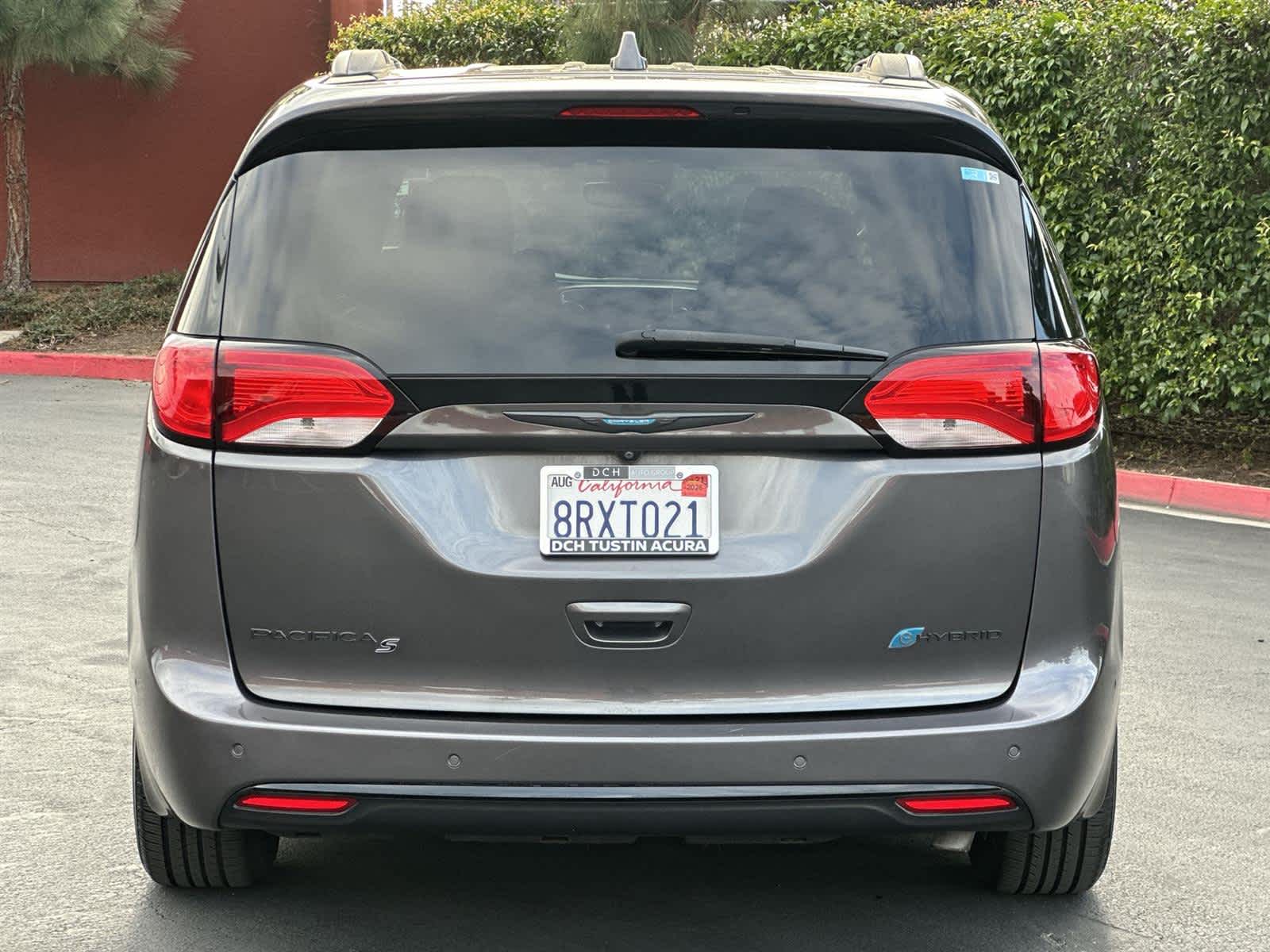 Thumbnail: 2020 Chrysler Pacifica - 5