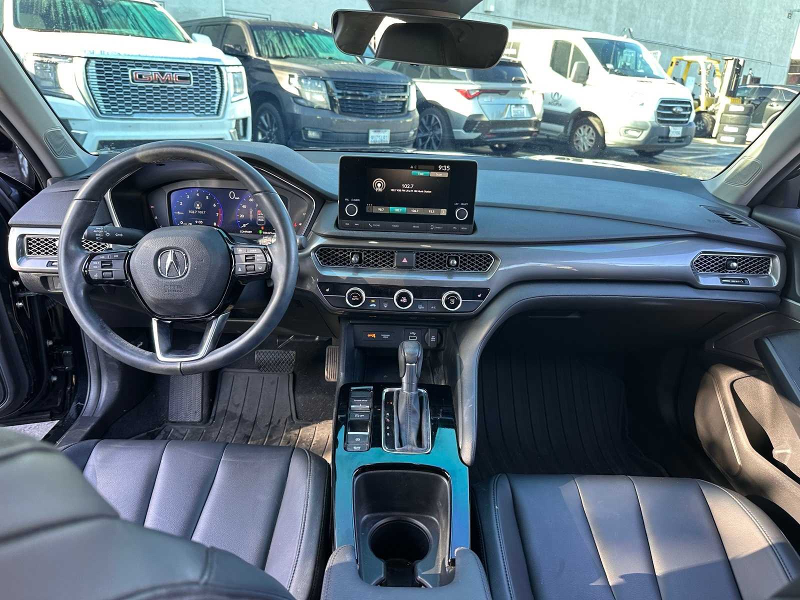 Thumbnail: 2023 Acura Integra - 21