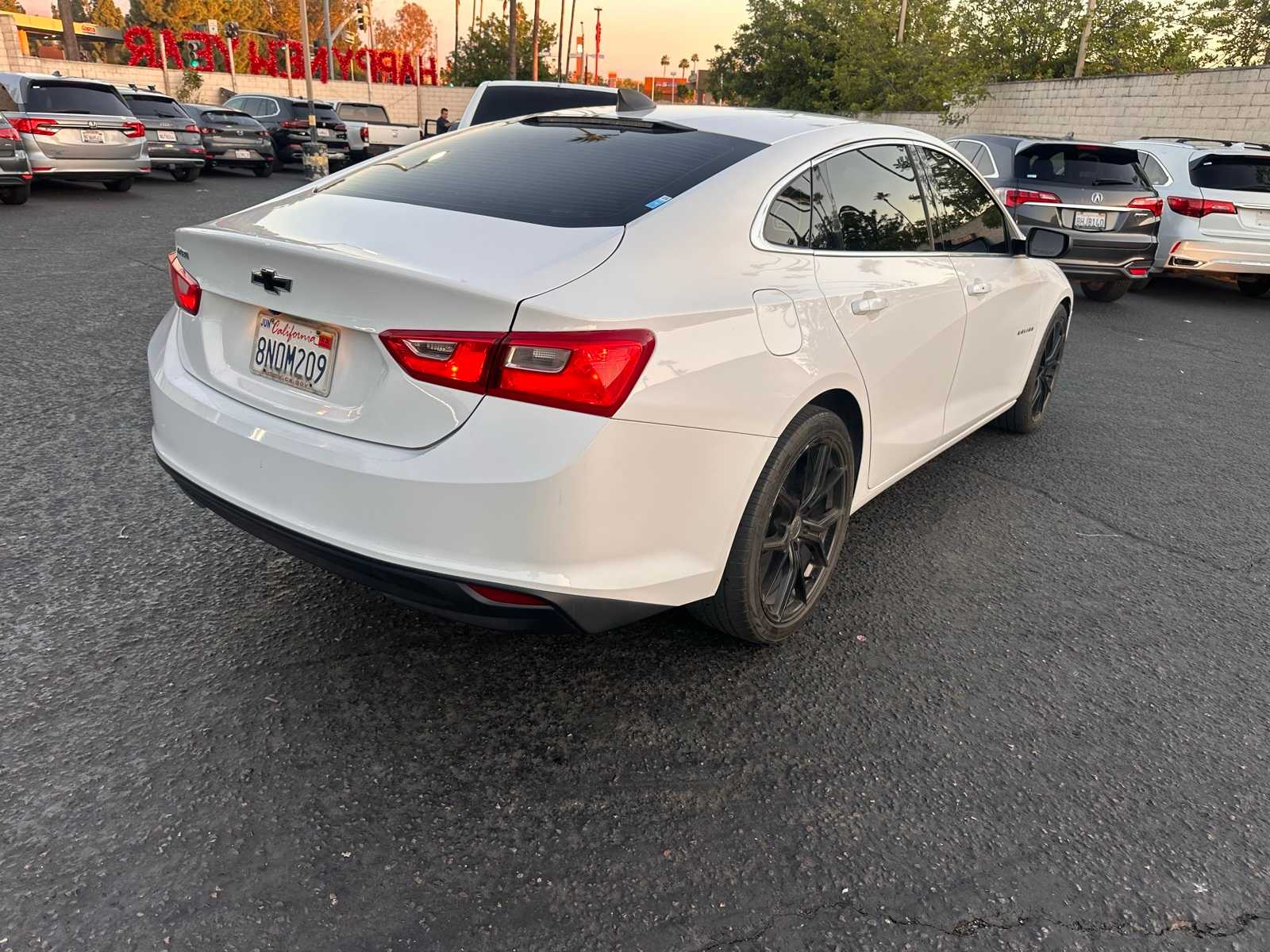 Thumbnail: 2019 Chevrolet Malibu - 5