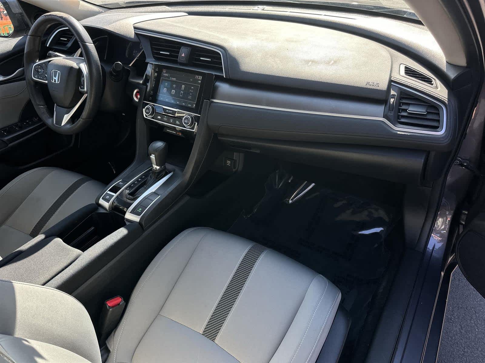 Thumbnail: 2016 Honda Civic - 12