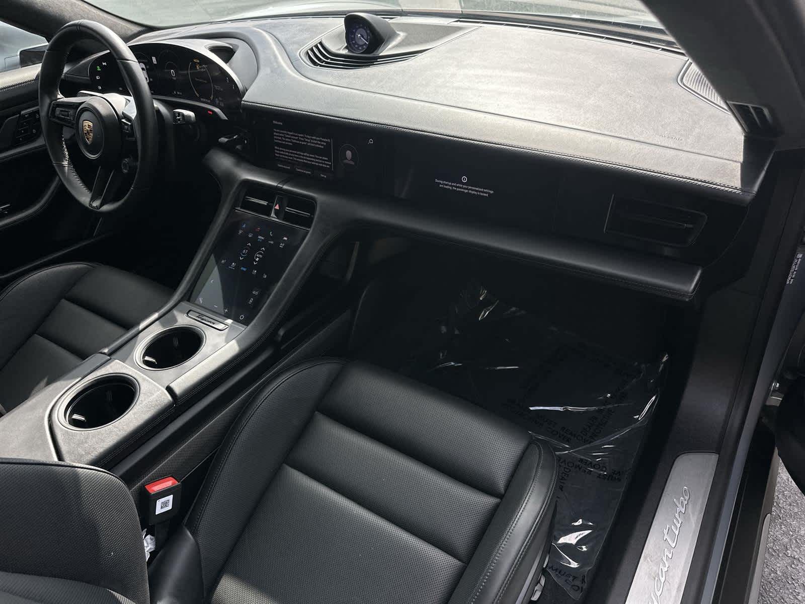 Thumbnail: 2020 Porsche Taycan - 12