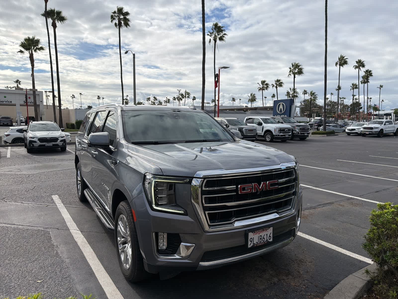 Thumbnail: 2022 GMC Yukon XL - 7