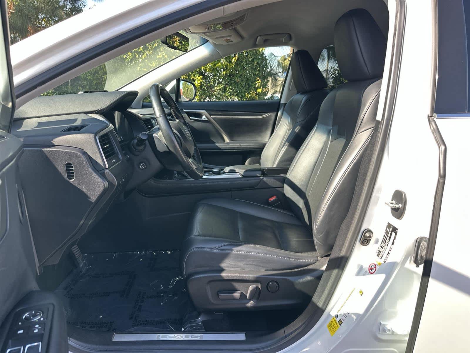 Thumbnail: 2019 Lexus RX - 11