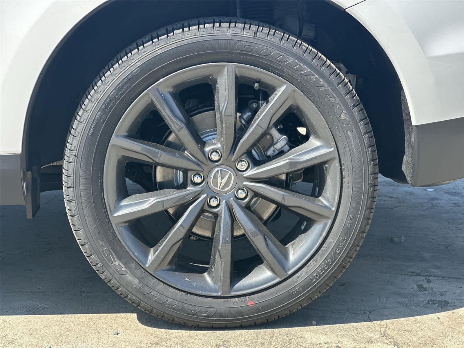 Thumbnail: 2026 Acura RDX - 8