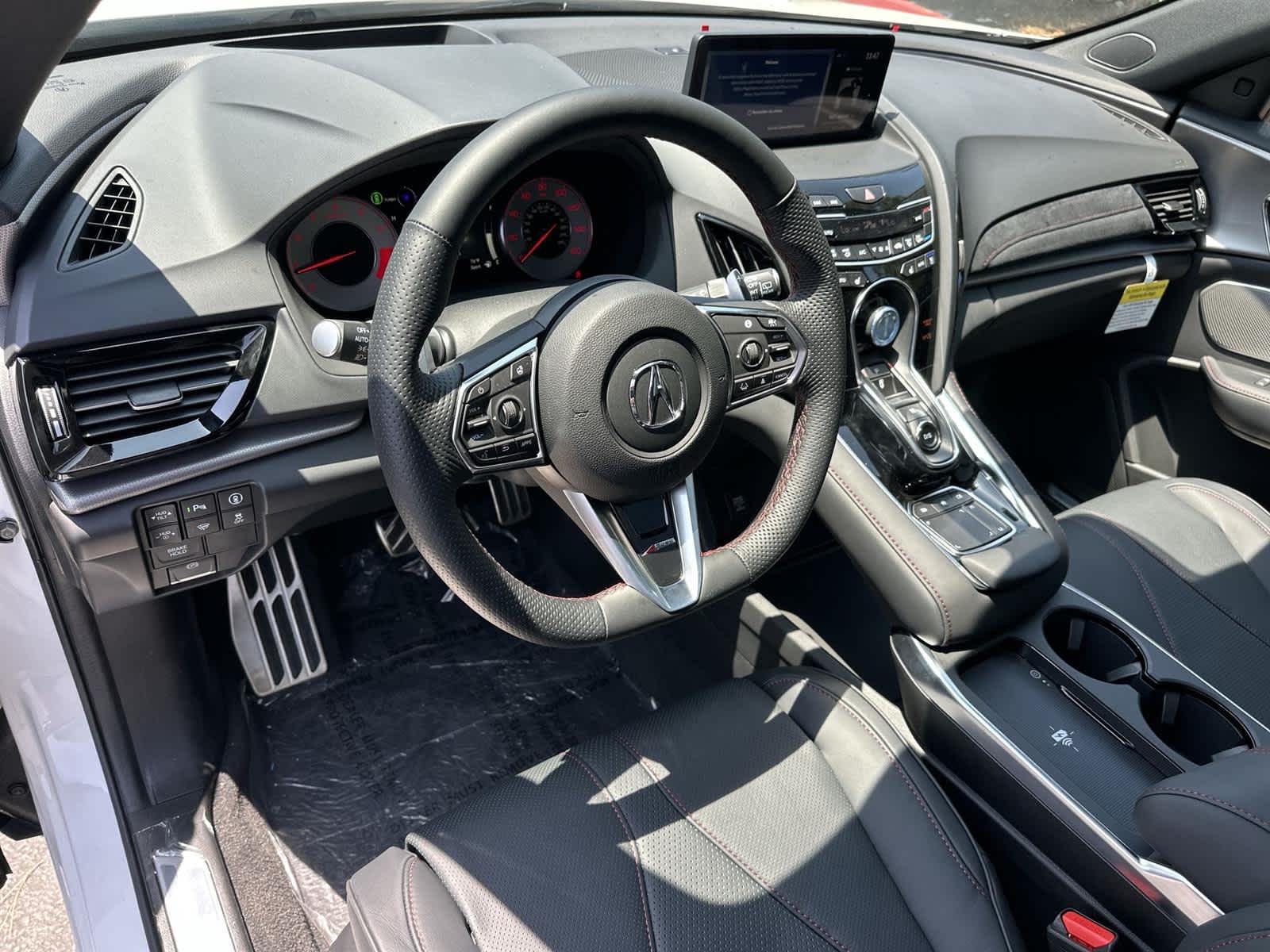 Thumbnail: 2025 Acura RDX - 2