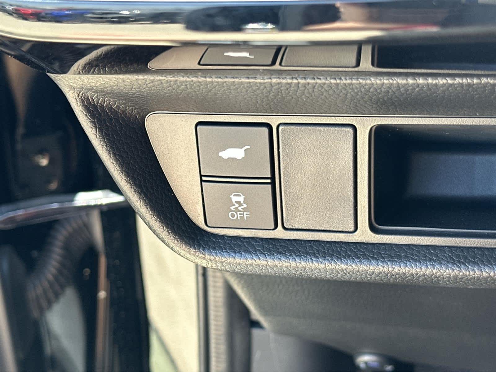 Thumbnail: 2025 Acura ADX - 27