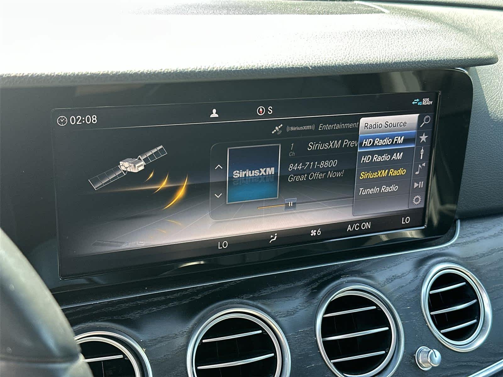 Thumbnail: 2019 Mercedes-Benz E-Class - 16