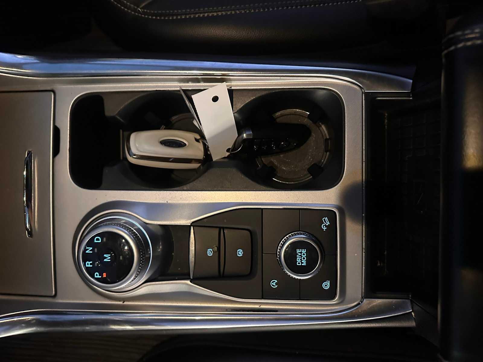 Thumbnail: 2020 Ford Explorer - 19