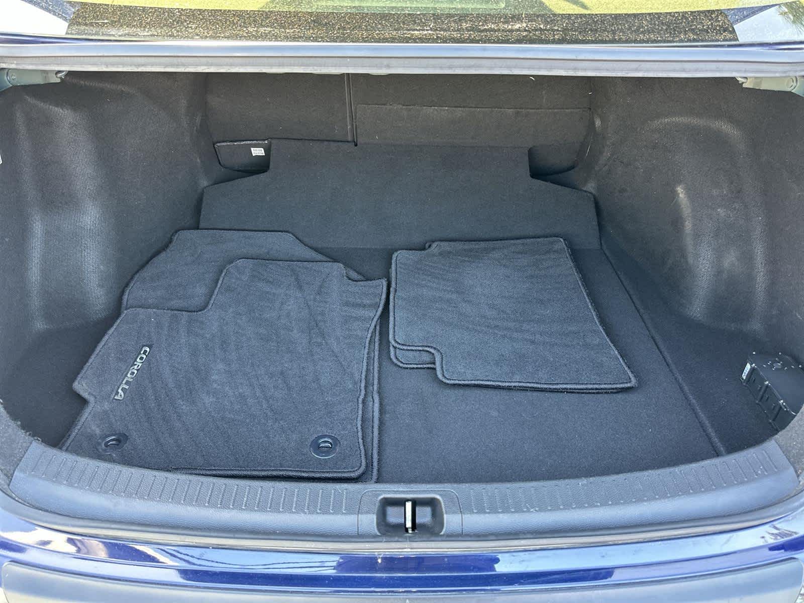 Thumbnail: 2022 Toyota Corolla - 19