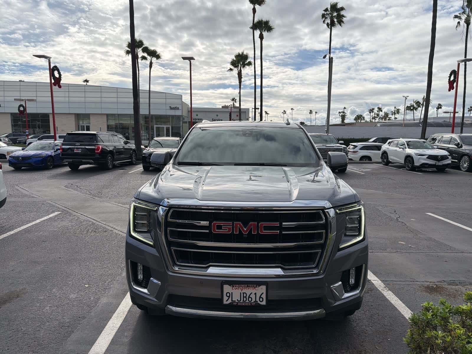 Thumbnail: 2022 GMC Yukon XL - 8