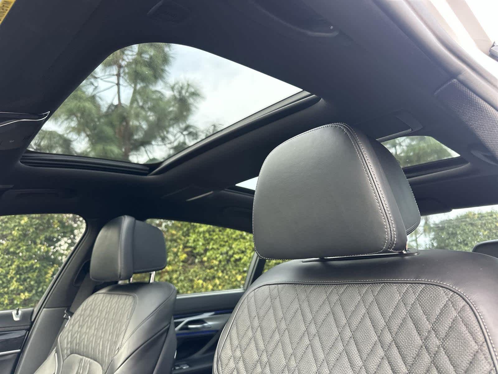 Thumbnail: 2019 BMW 7 Series - 35