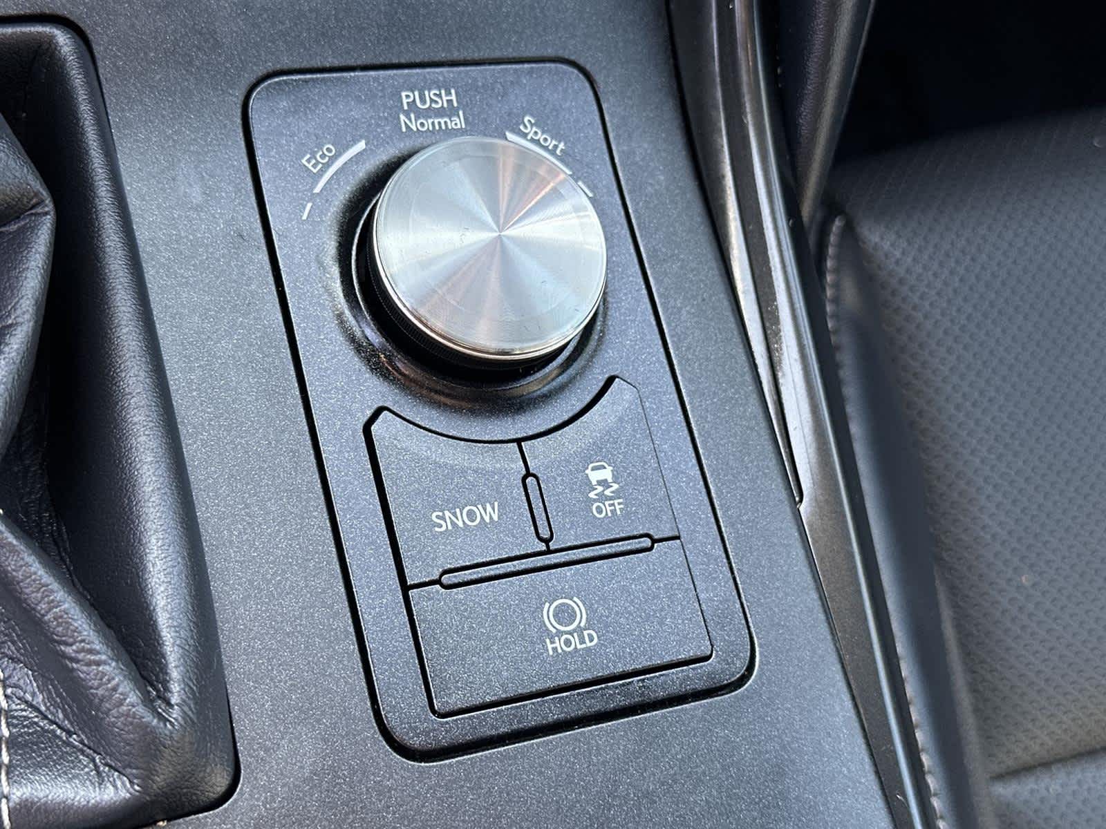 Thumbnail: 2021 Lexus IS - 28