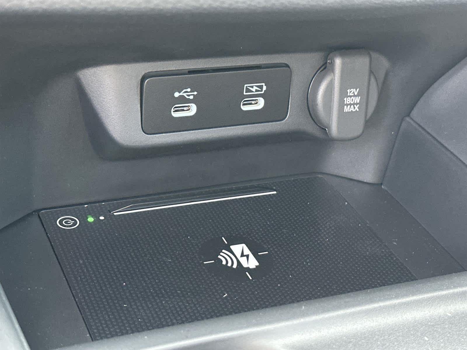 Thumbnail: 2025 Acura ADX - 26