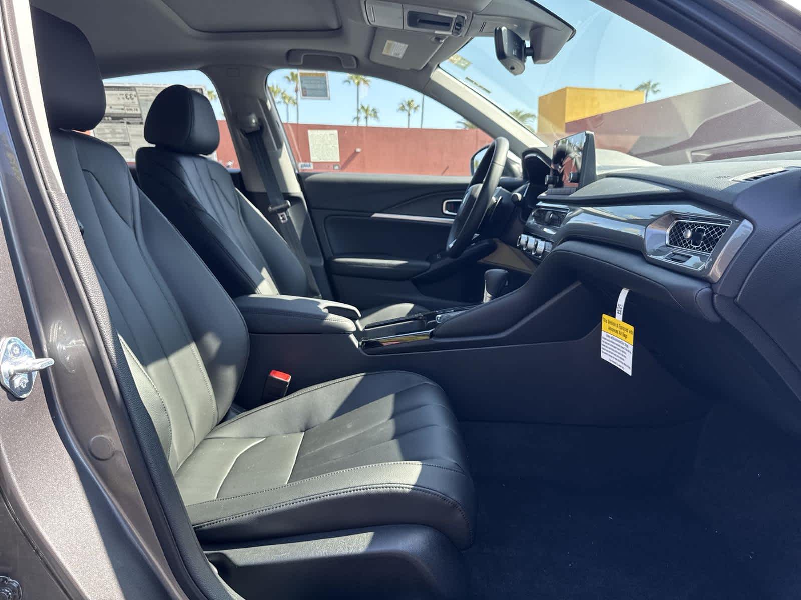 Thumbnail: 2025 Acura Integra - 14