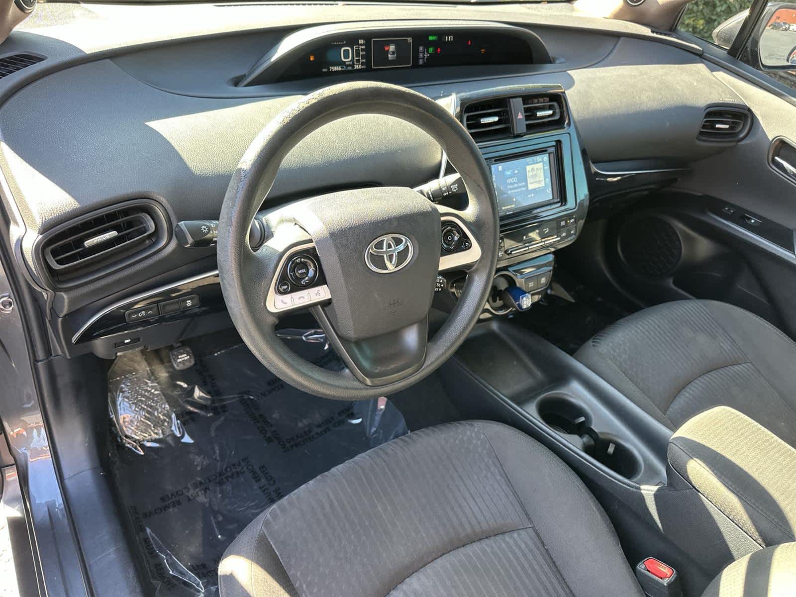 Thumbnail: 2016 Toyota Prius - 2