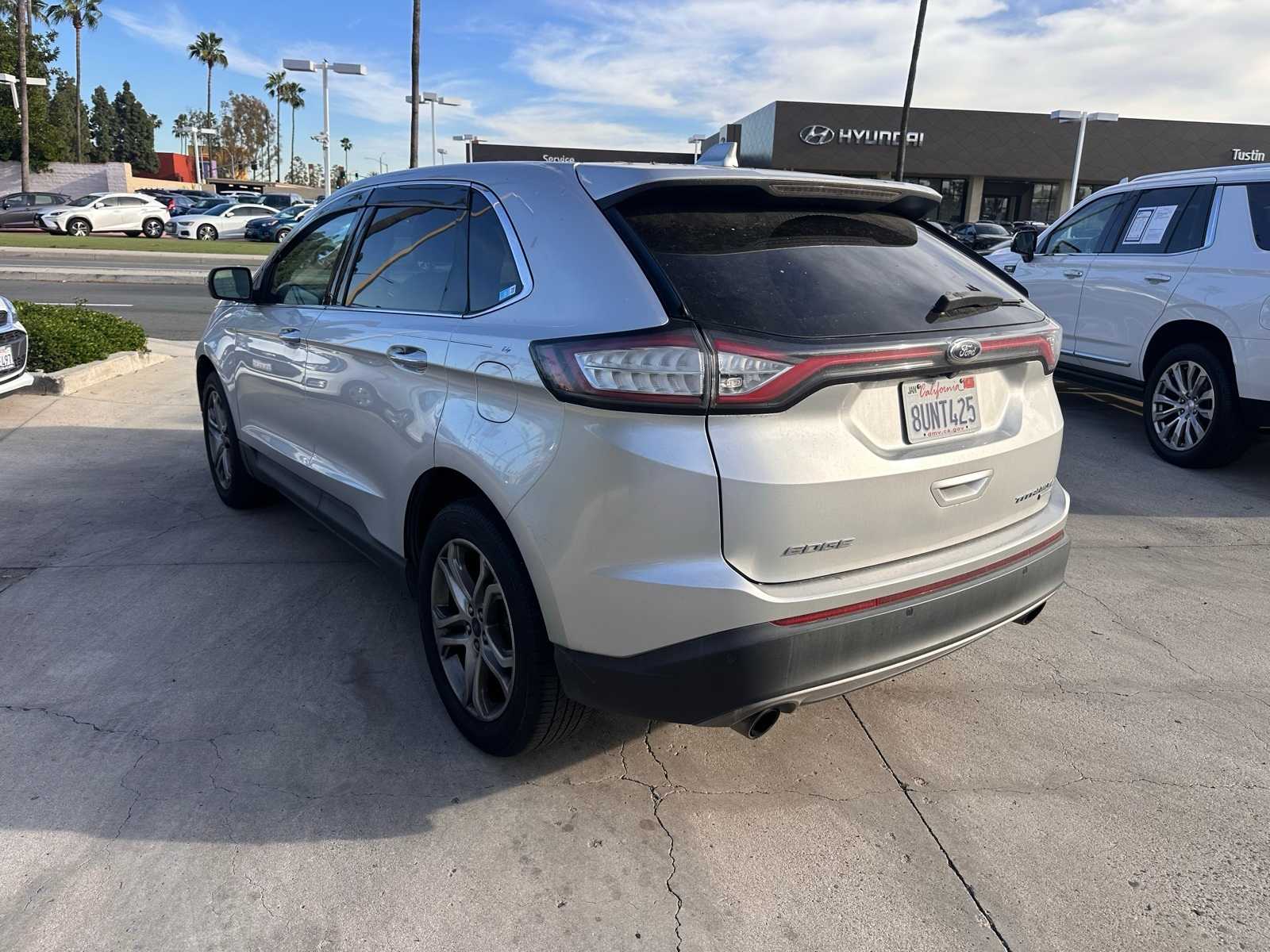 Thumbnail: 2016 Ford Edge - 3