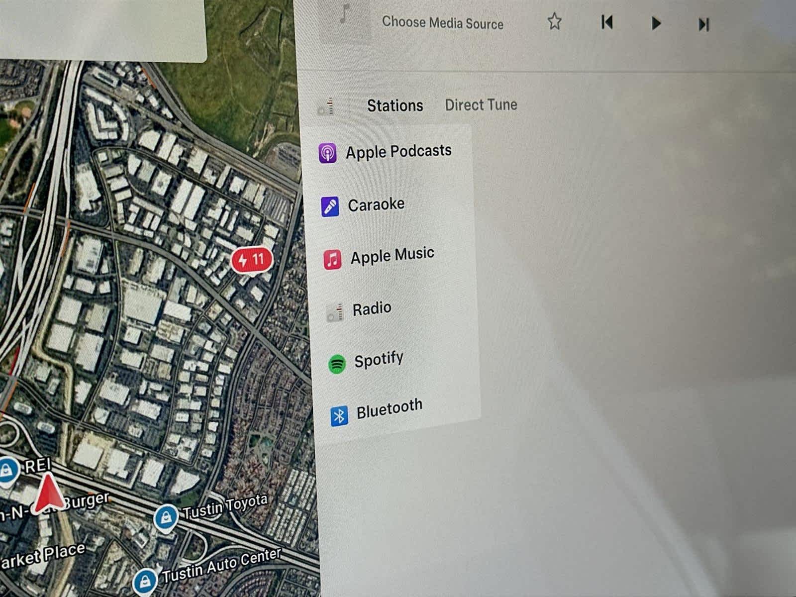 Thumbnail: 2026 Tesla Model X - 16