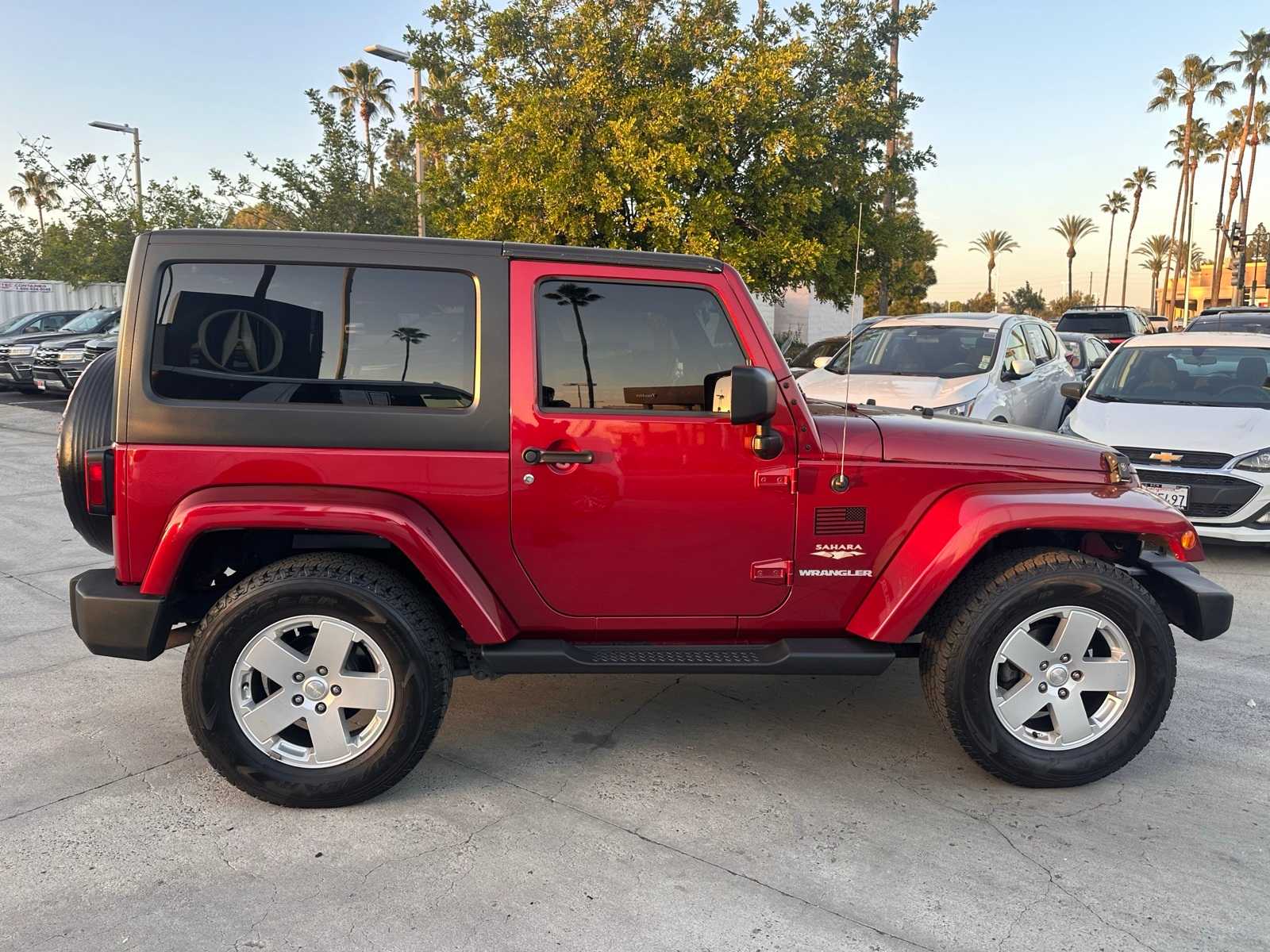 Thumbnail: 2012 Jeep Wrangler - 6