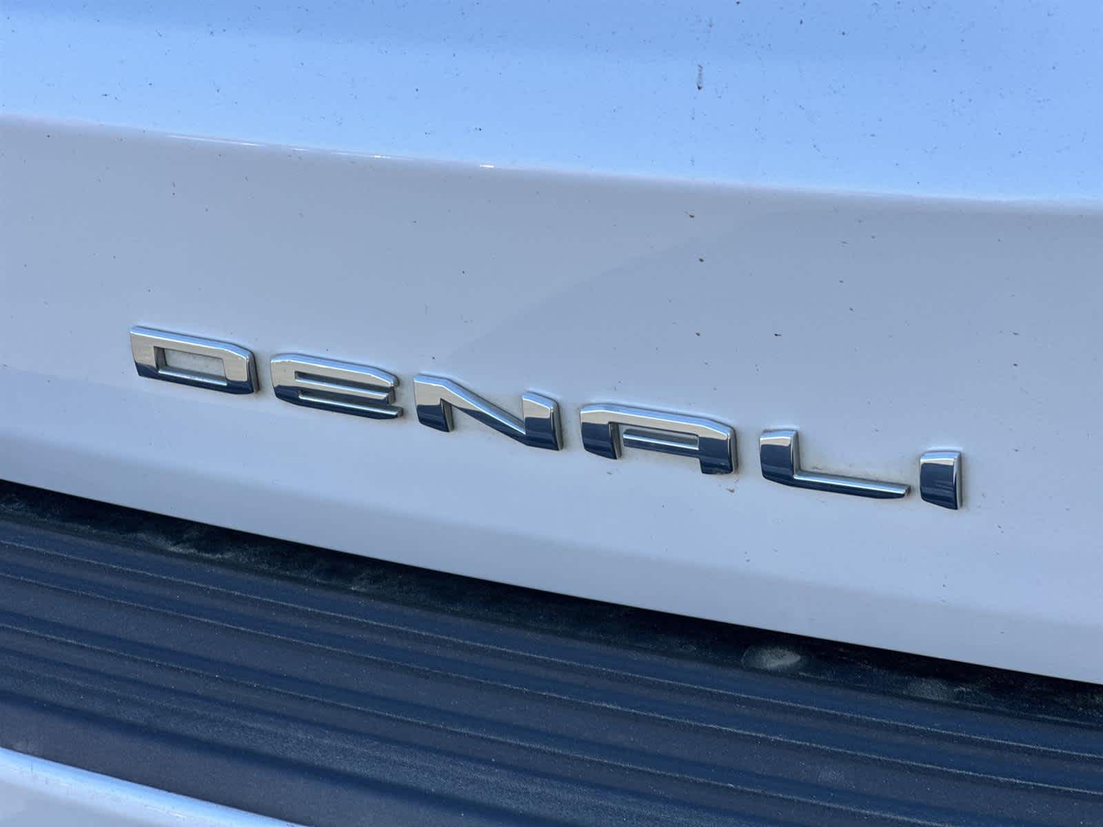 Thumbnail: 2022 GMC Yukon - 7