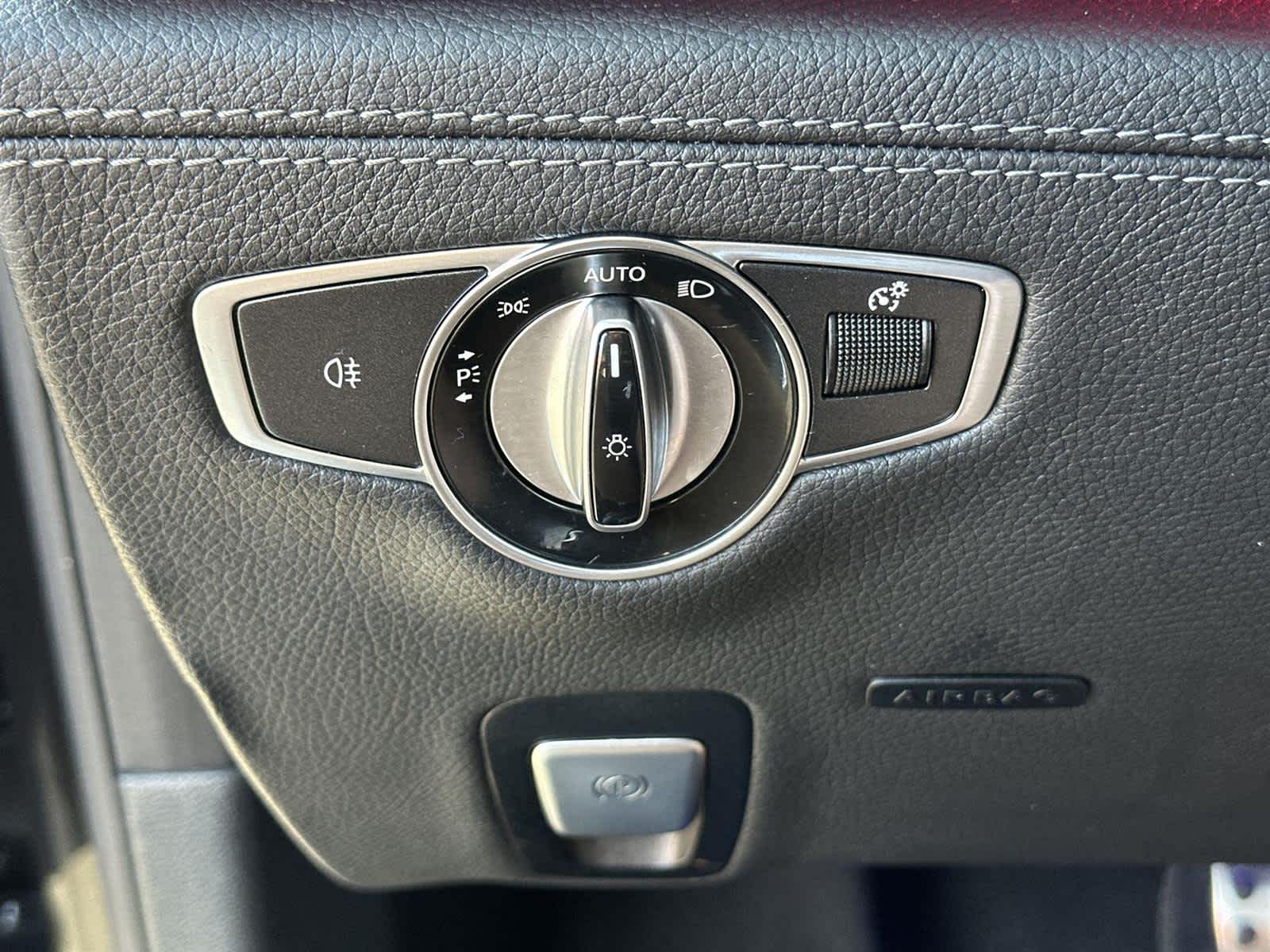 Thumbnail: 2022 Mercedes-Benz AMG GT - 29