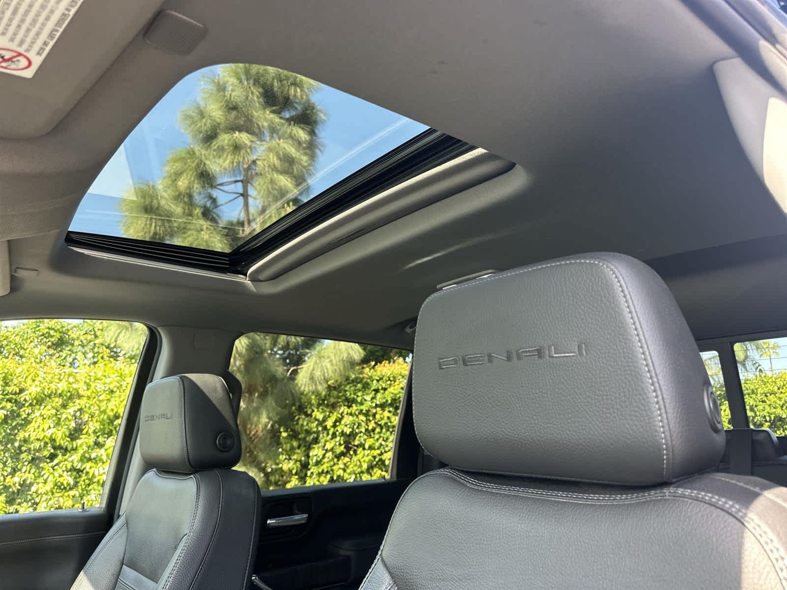 Thumbnail: 2023 GMC Sierra 2500 - 31