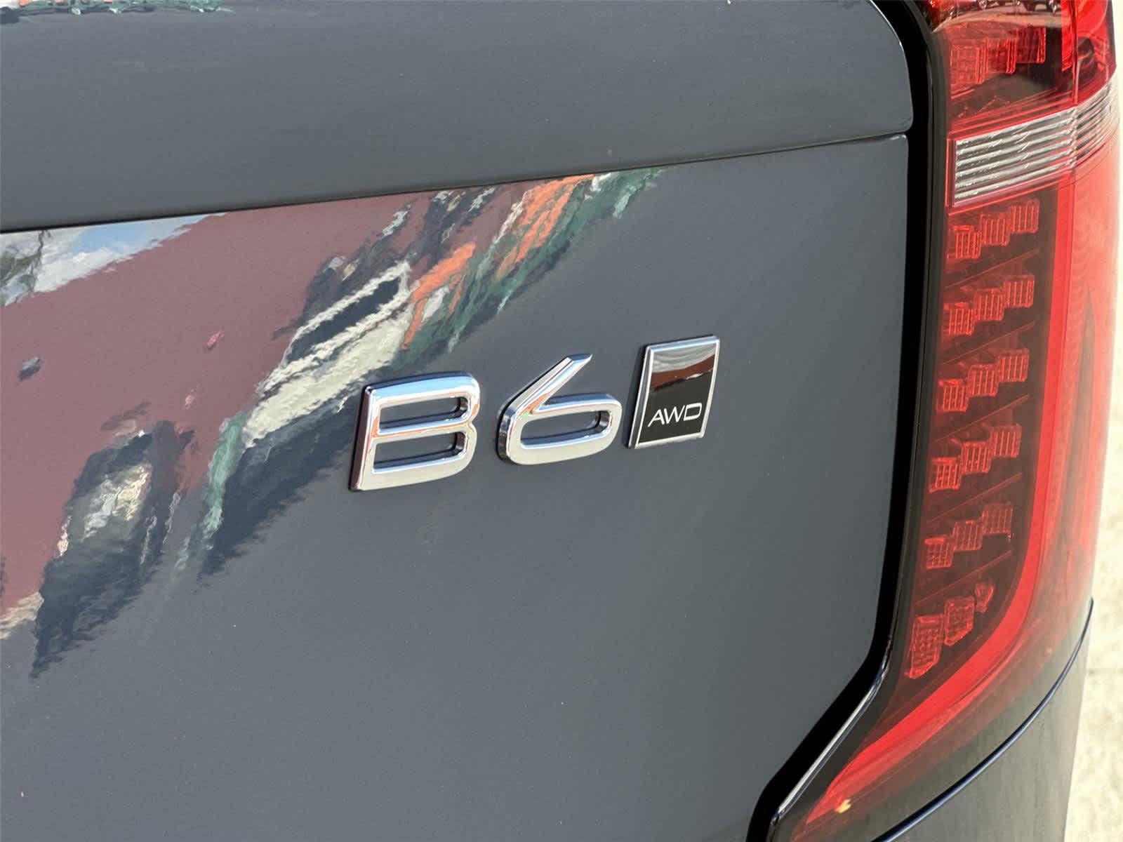 Thumbnail: 2026 Volvo XC90 - 8
