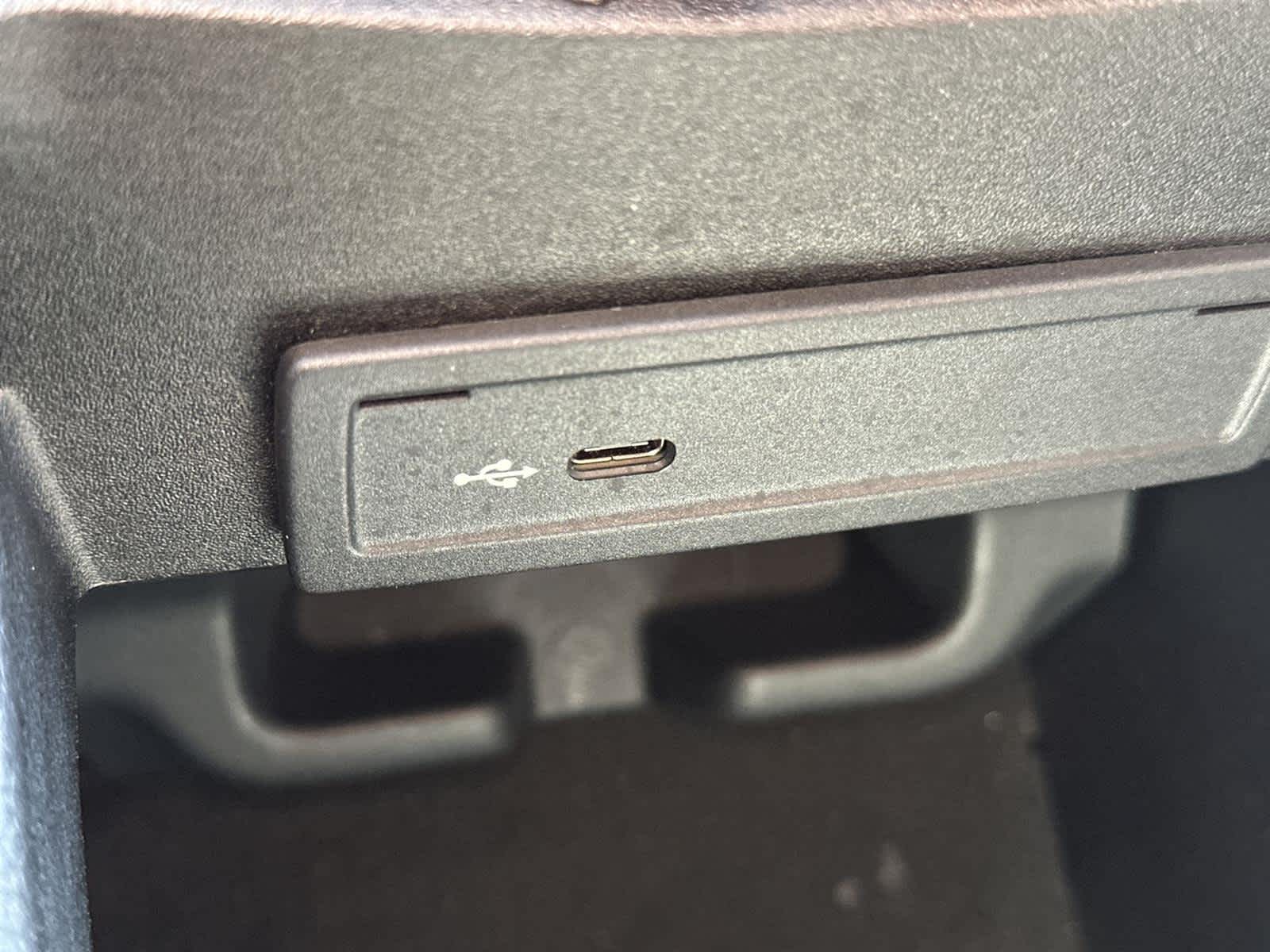 Thumbnail: 2023 Mercedes-Benz GLE - 29