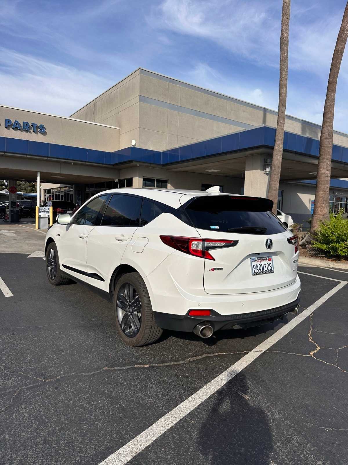 Thumbnail: 2022 Acura RDX - 4