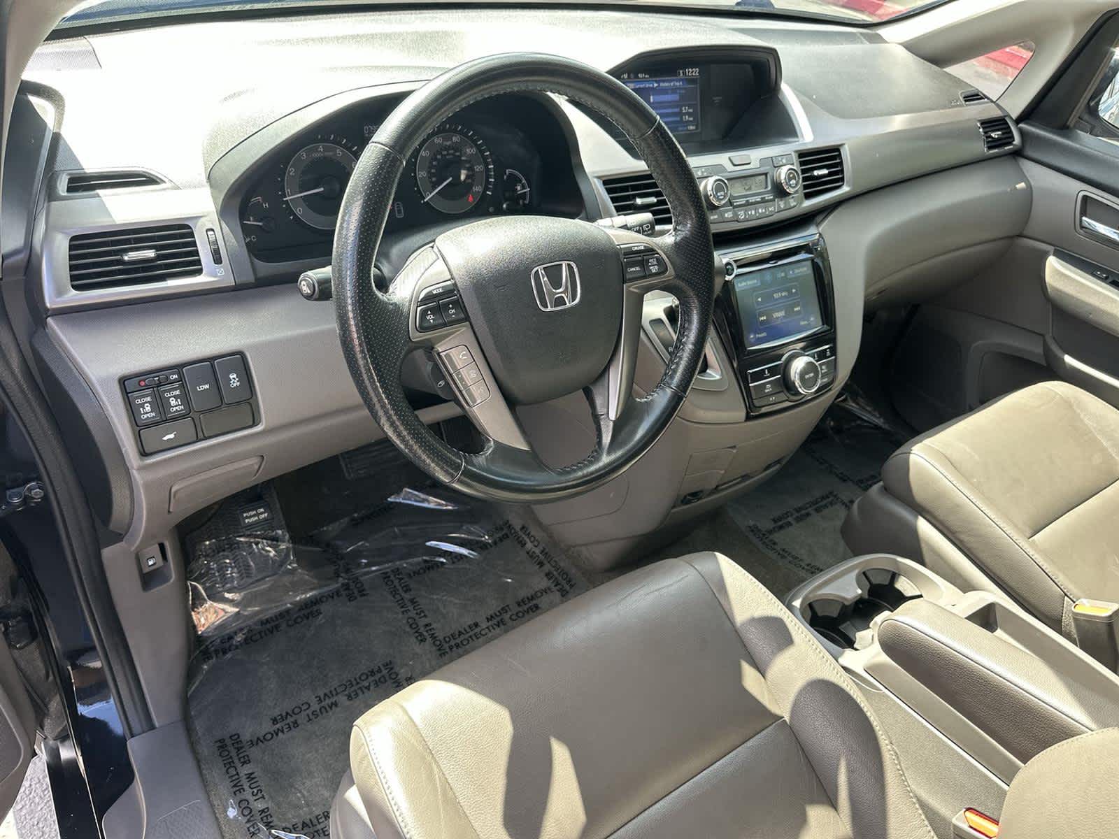 Thumbnail: 2015 Honda Odyssey - 2