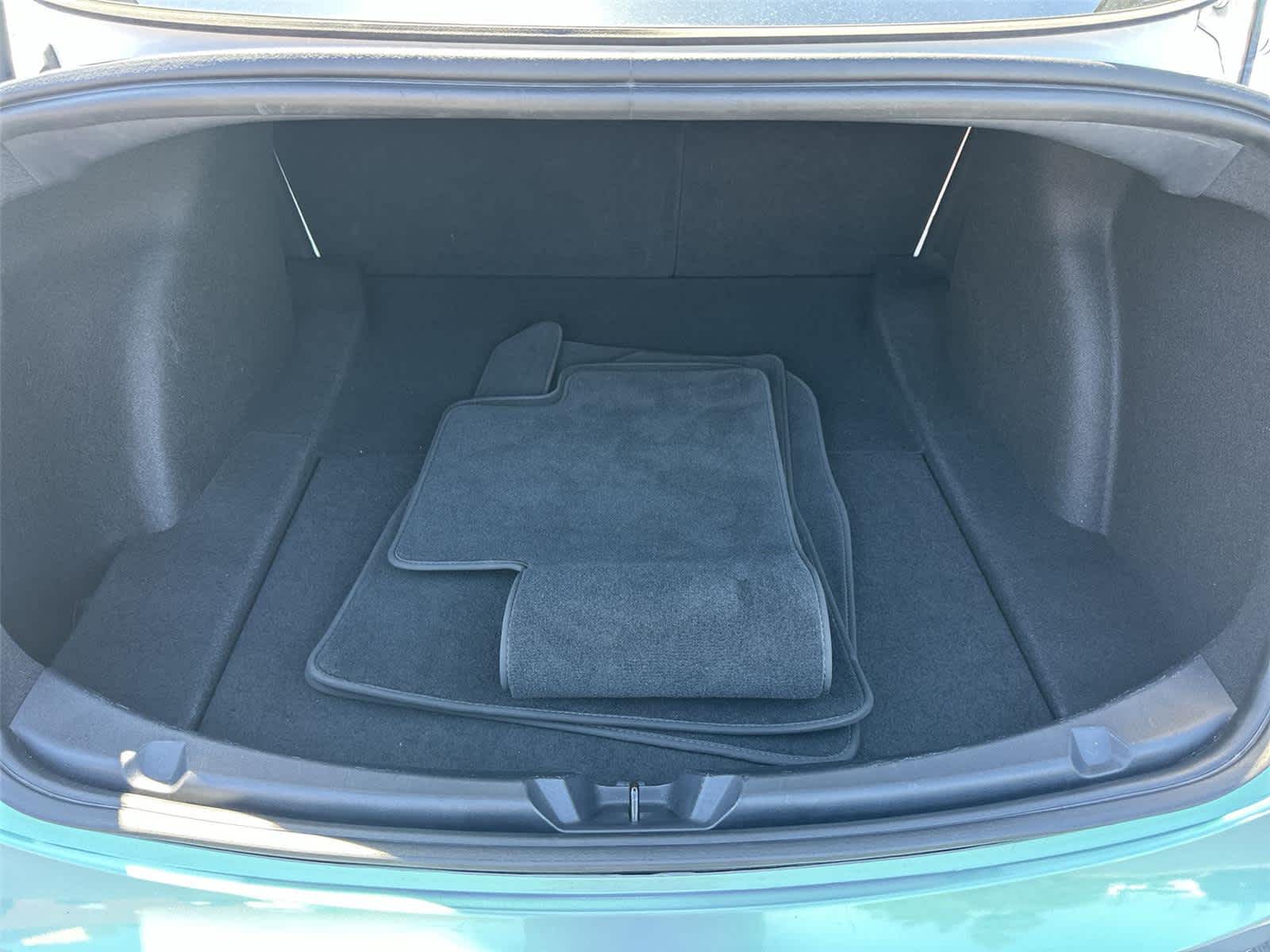 Thumbnail: 2022 Tesla Model 3 - 20