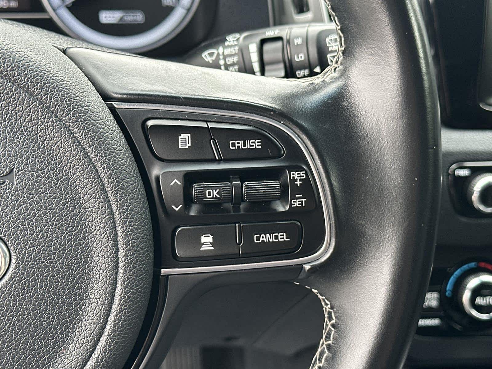 Thumbnail: 2018 Kia Niro - 24