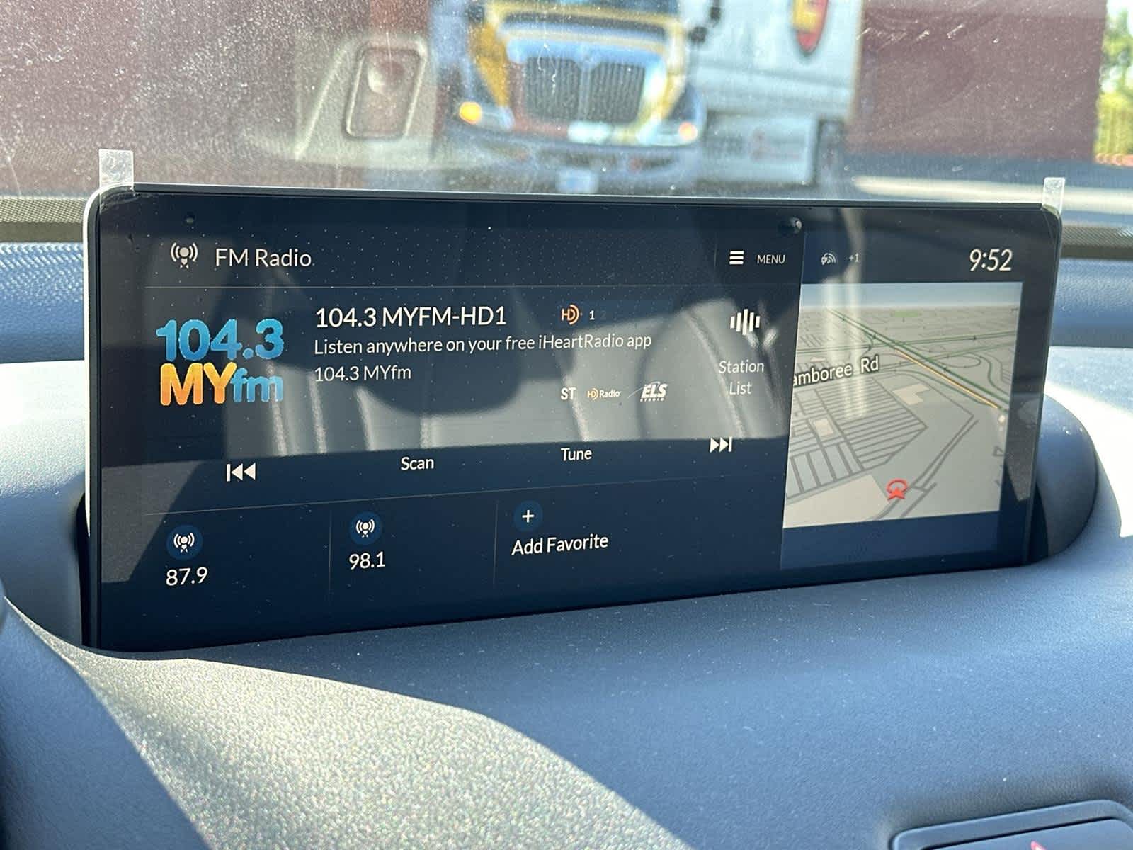 Thumbnail: 2025 Acura TLX - 16