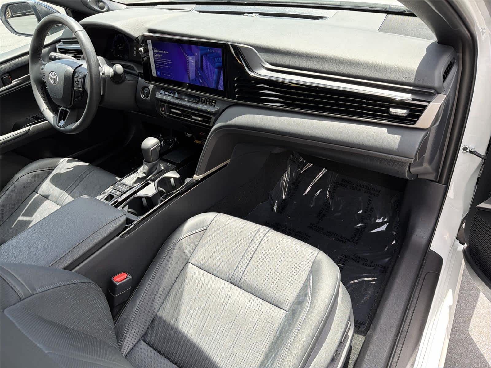Thumbnail: 2025 Toyota Camry - 13