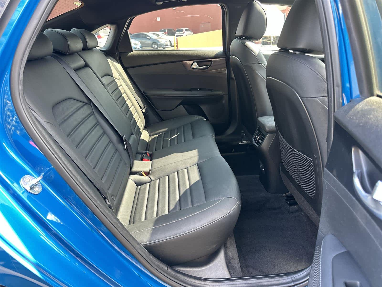 Thumbnail: 2022 Kia Forte - 13