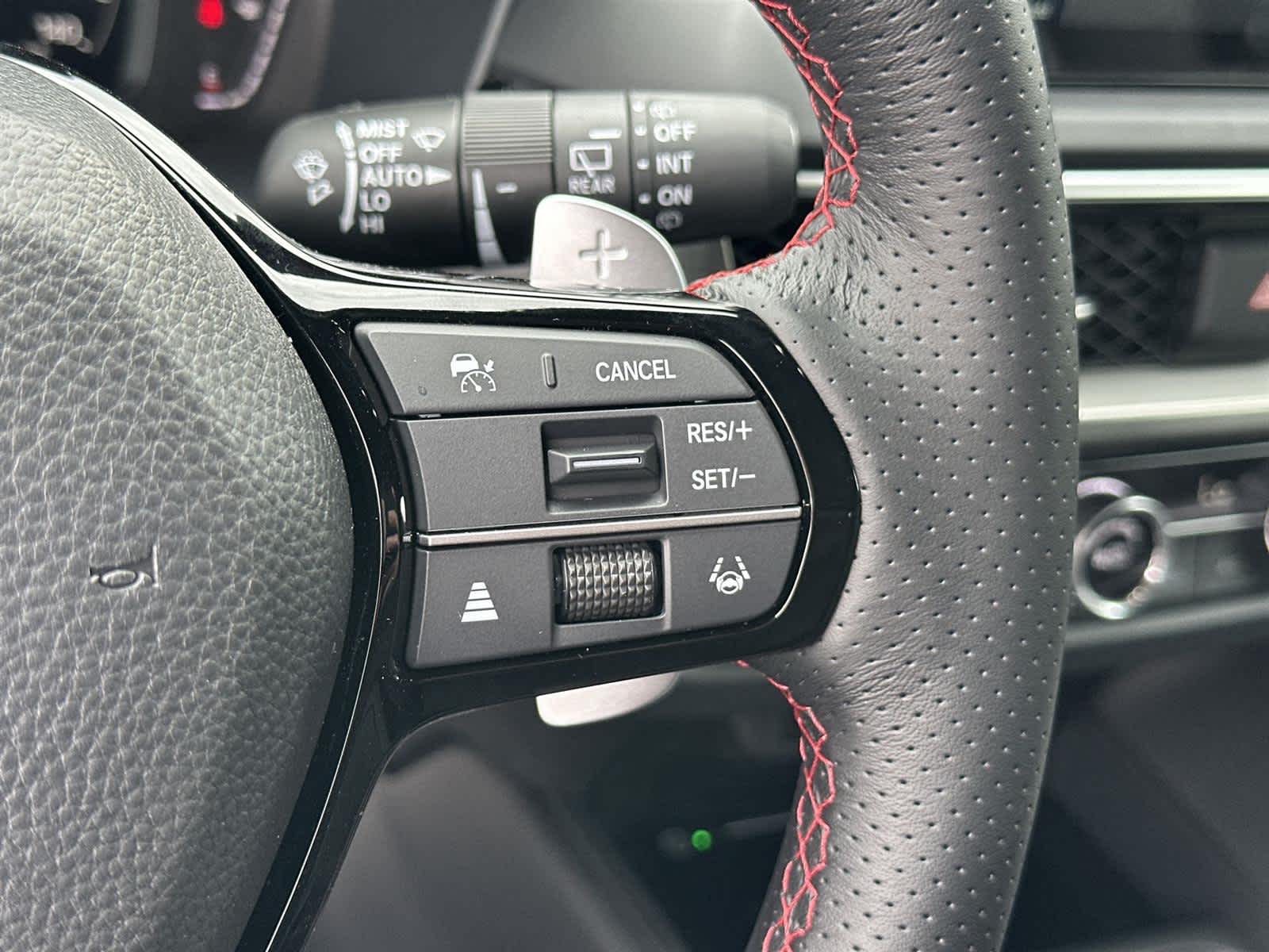 Thumbnail: 2025 Acura ADX - 25