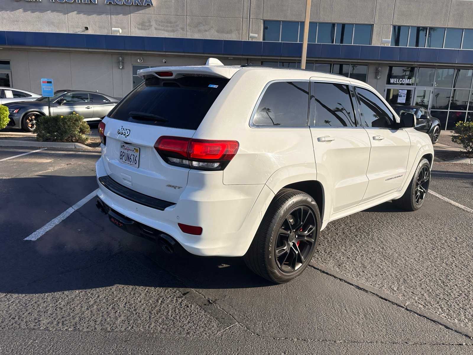 Thumbnail: 2015 Jeep Grand Cherokee - 5