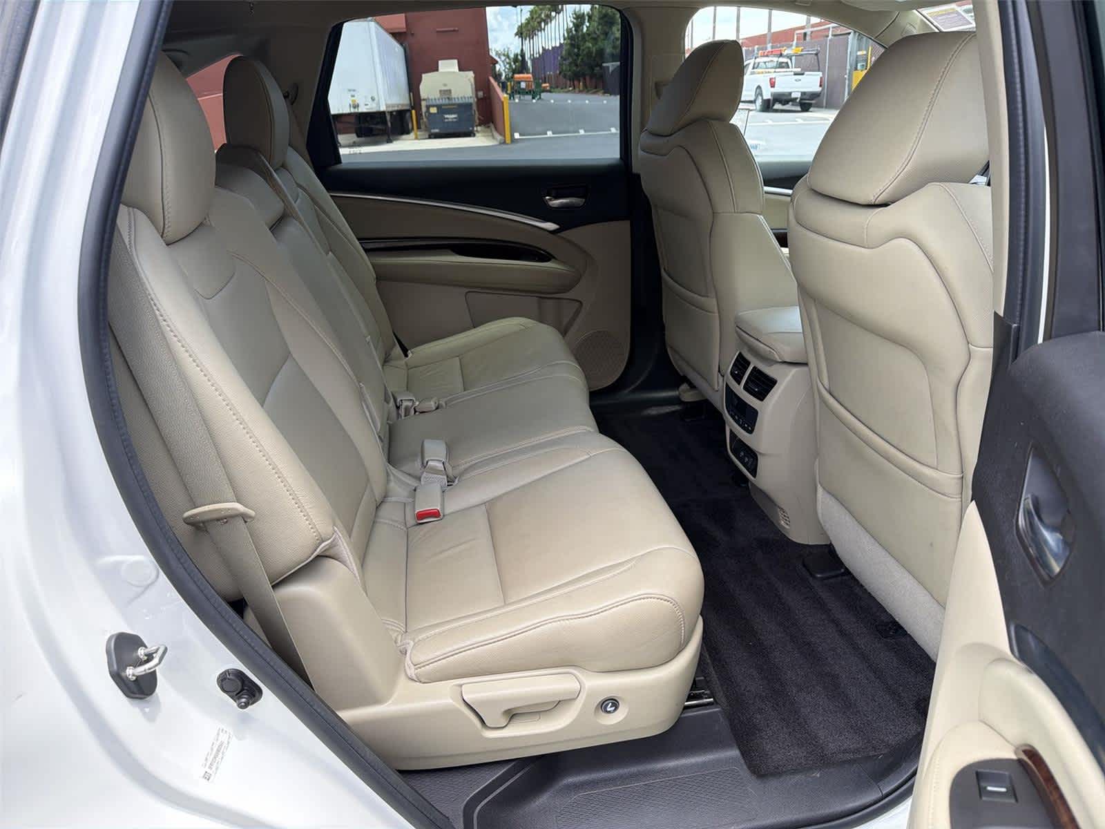 Thumbnail: 2017 Acura MDX - 14