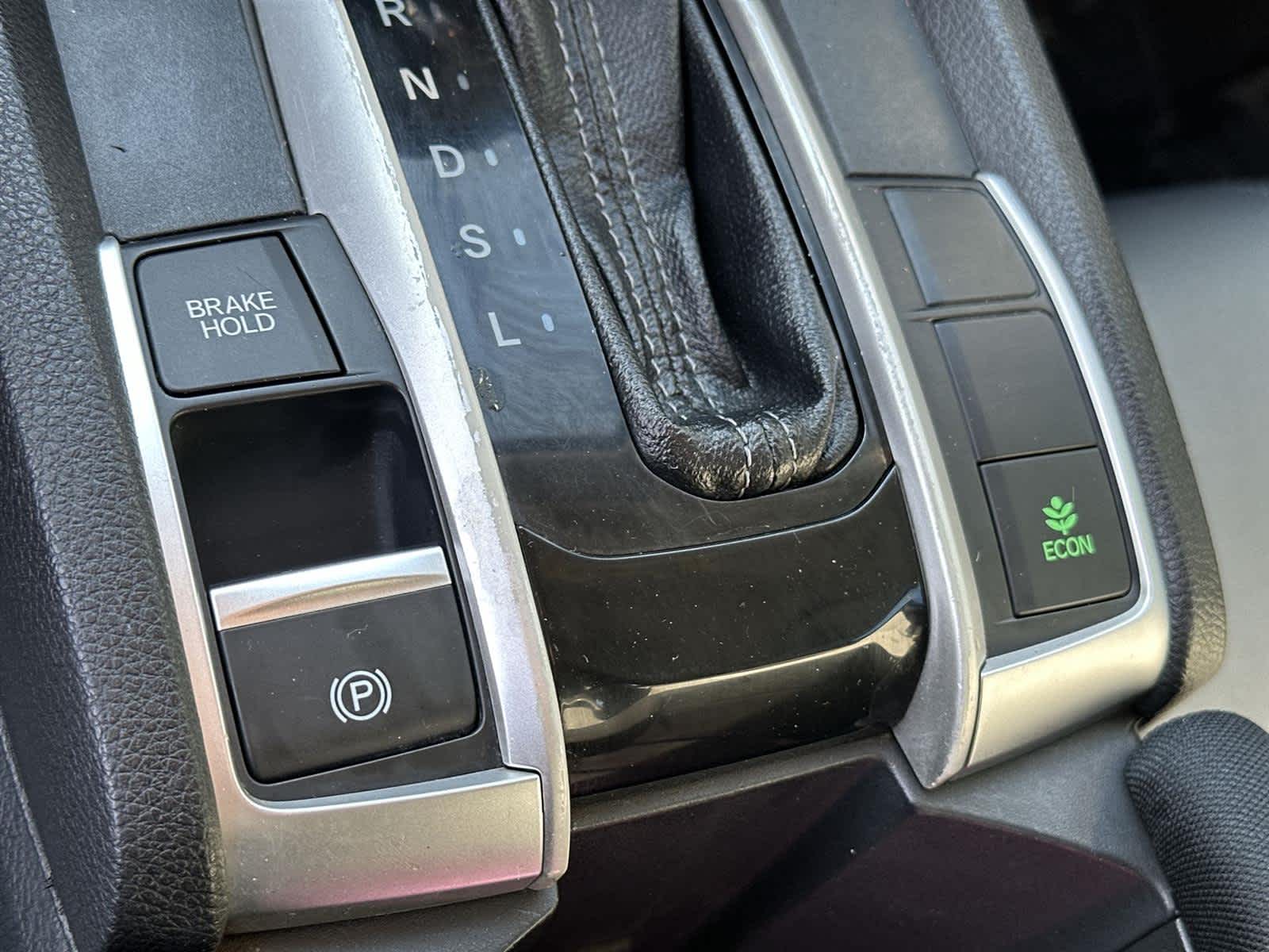 Thumbnail: 2016 Honda Civic - 26