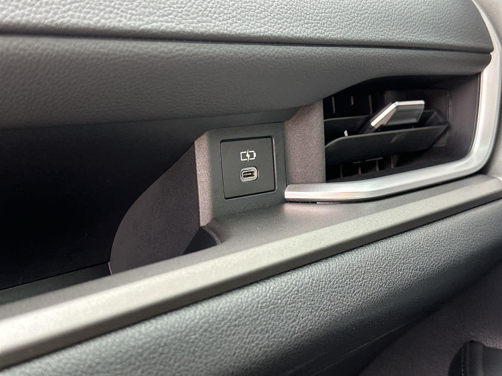 Thumbnail: 2024 Toyota Grand Highlander - 31