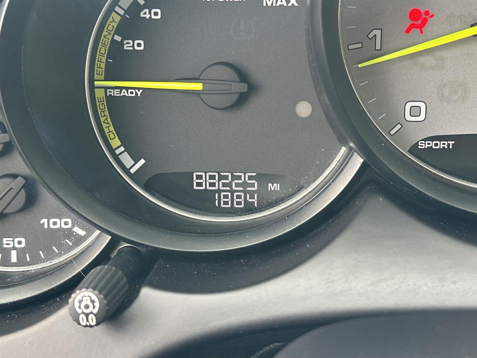 Thumbnail: 2017 Porsche Cayenne - 19