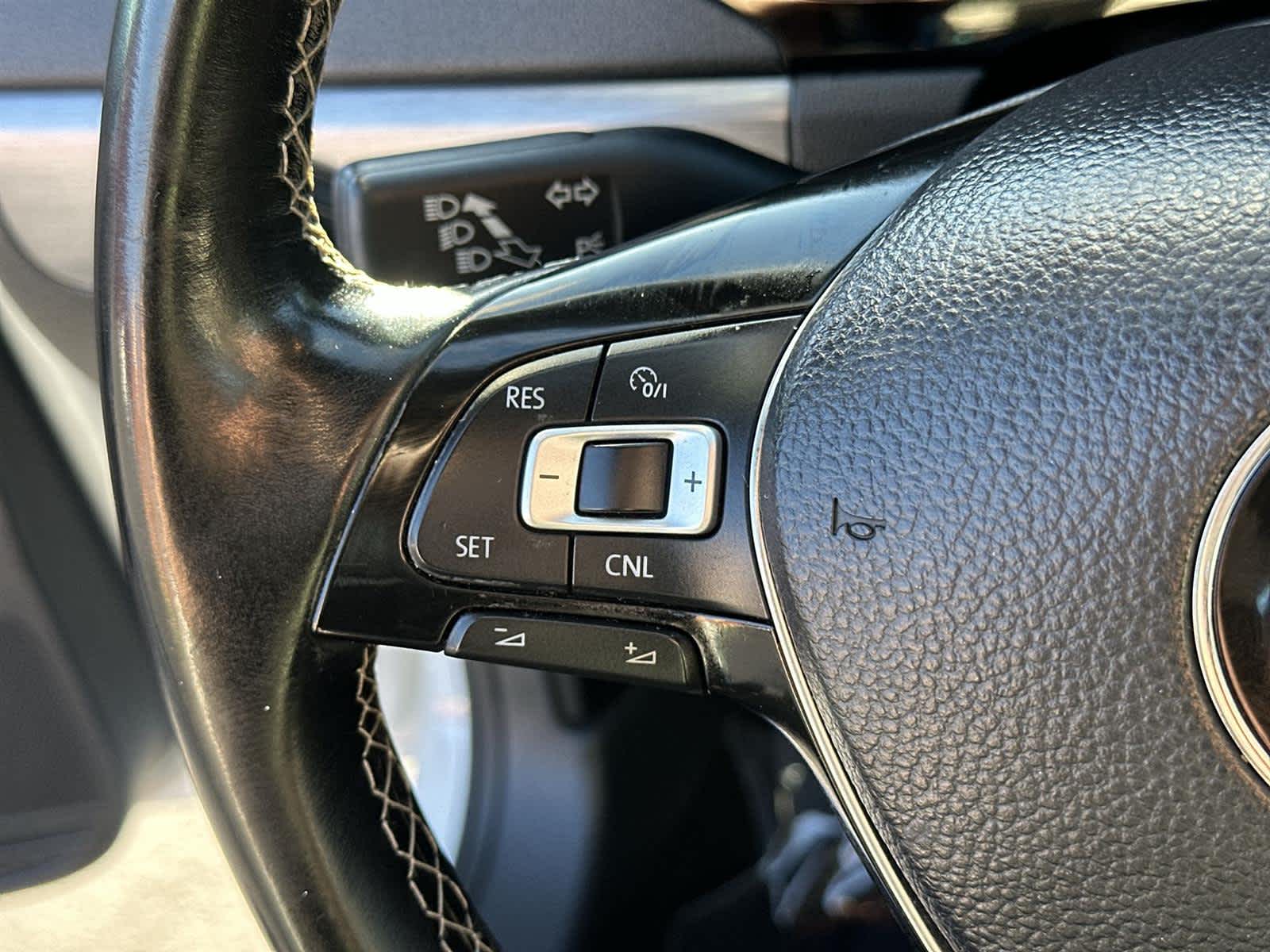 Thumbnail: 2016 Volkswagen Jetta - 24